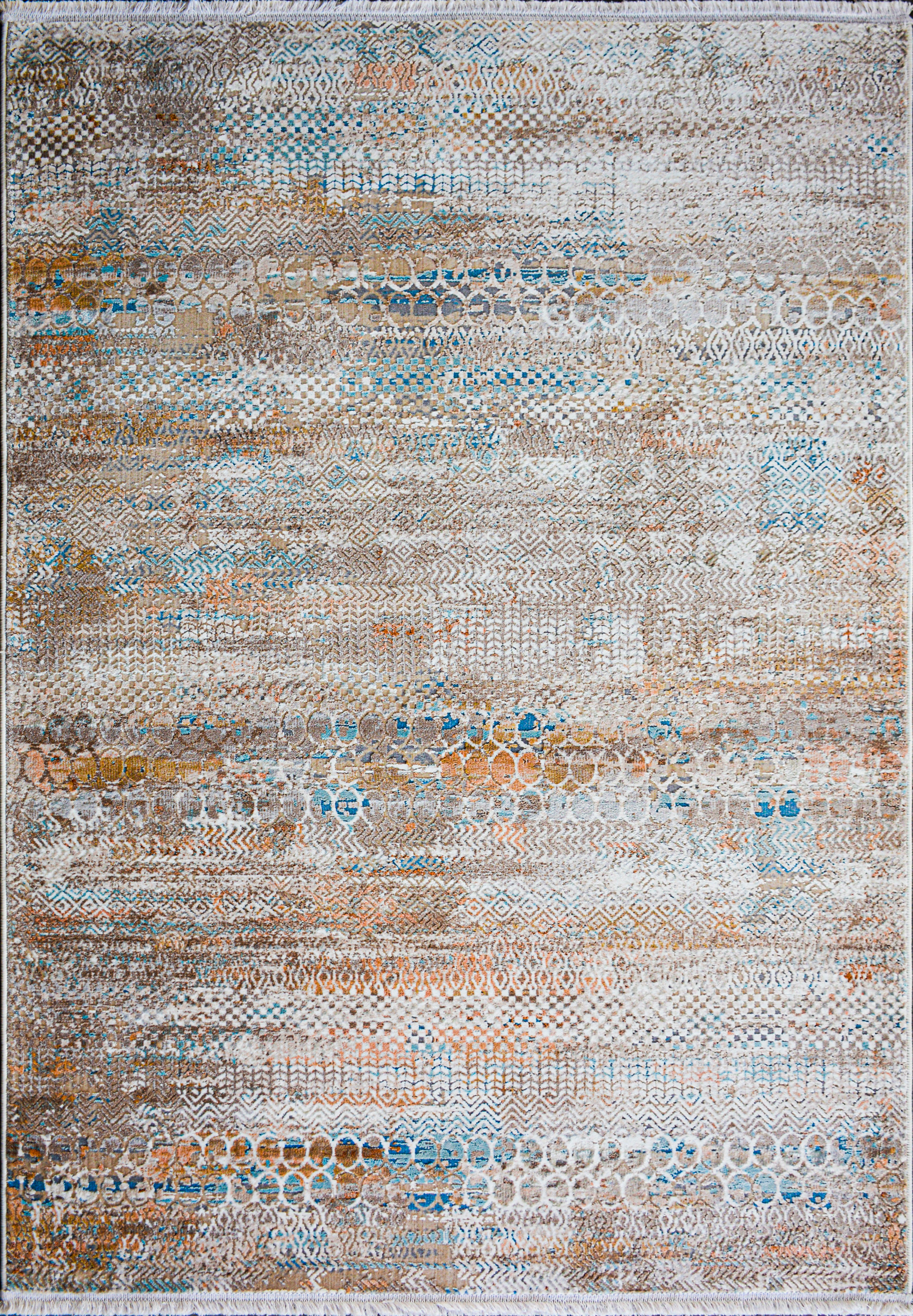 1 (1) فاموس لاند - الصورة 1