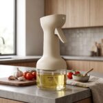 ⁦Oil bottle - زجاجة زيت⁩ - الصورة ⁦2⁩